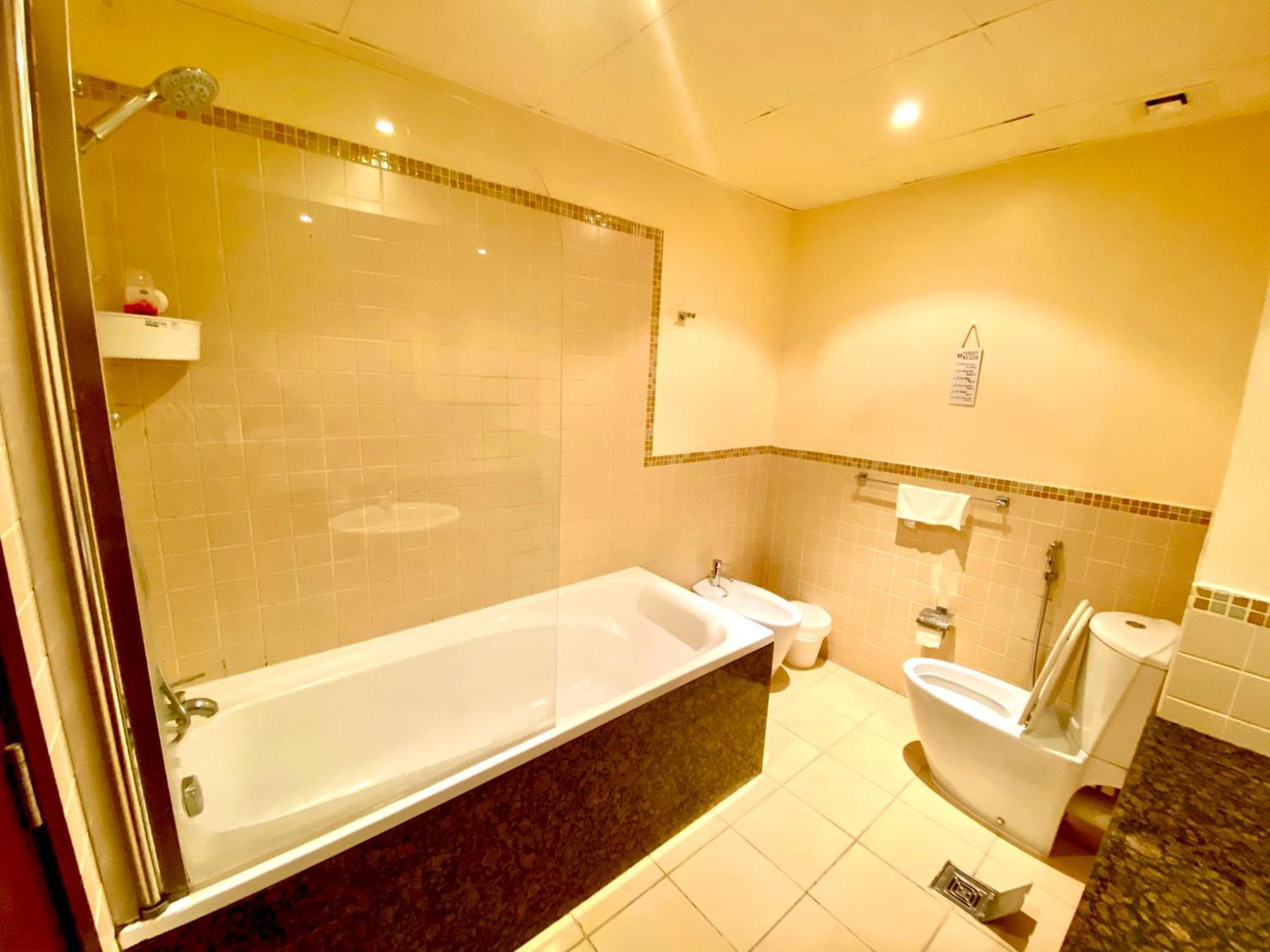 Bohemian Backpackers Hostel Dubai Ngoại thất bức ảnh
